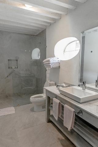 Suite familiar