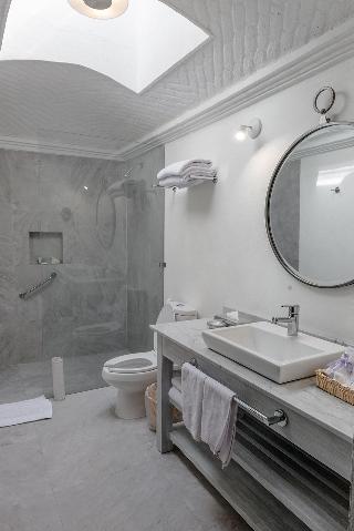 Suite familiar