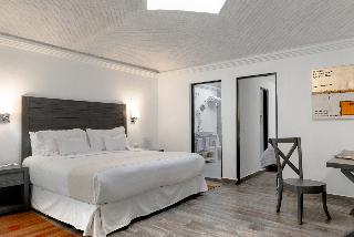 Suite familiar