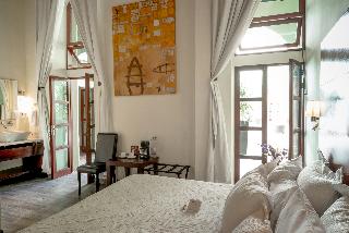Patio suite