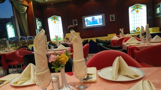 Ramee Guestline Hotel - Restaurant