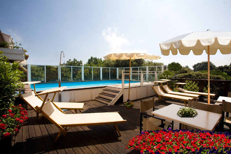 Pool
 di Savoy Pesaro