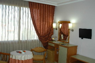 Room
 di Grand Isias