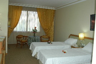 Room
 di Grand Isias