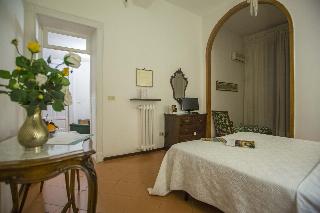 Room Room