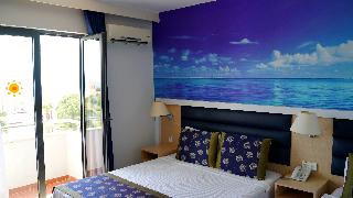 Double Single Use Sea View