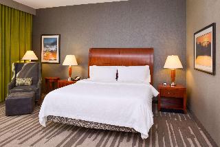 1 King Bed