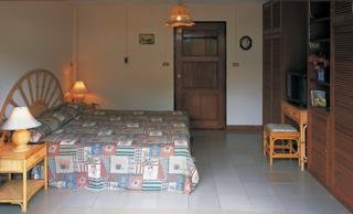 Room thumbnail 3