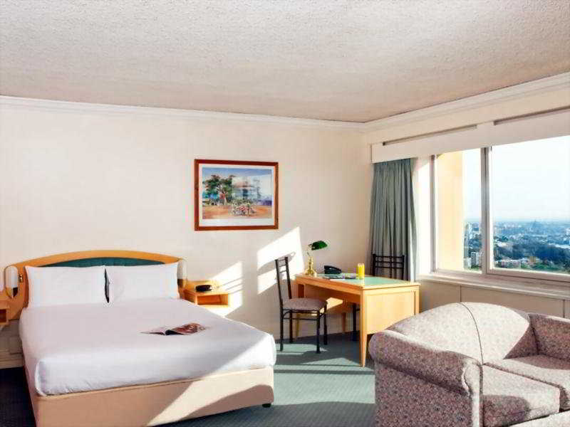 Room thumbnail 1