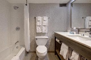 2 Queen Beds Standard Comm Accessible