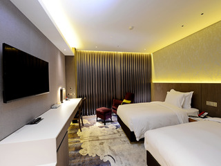 Room:TWN.RO