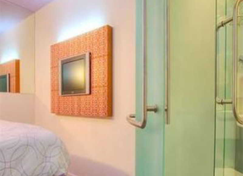 Room
 di All Seasons Christchurch