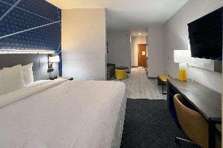 1 King Bed, Suite, Nonsmoking