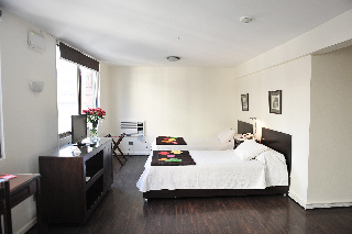 Room
 di Neruda Express