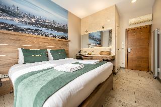 The Pera Hotel