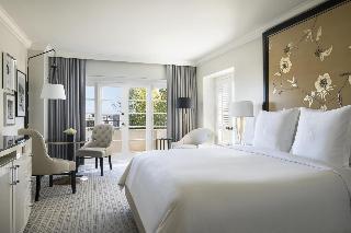 Room Room
