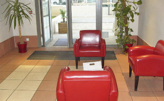 Lobby
 di Park and Suites Elegance La Ciotat