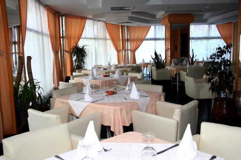 Restaurant
 di Tanjah Flandria