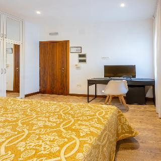 Room Room