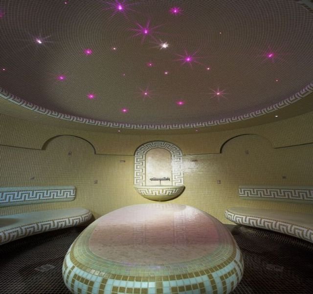 Sports and Entertainment
 di Maristella Club