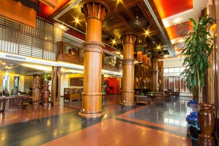 Lobby
 di Royal Empire Hotel