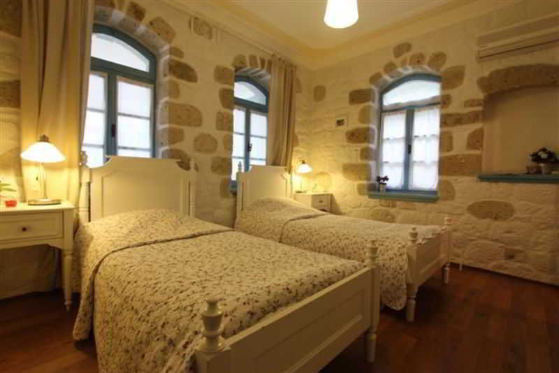 Alacati Zeytin Konak