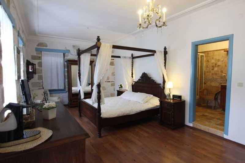 Alacati Zeytin Konak