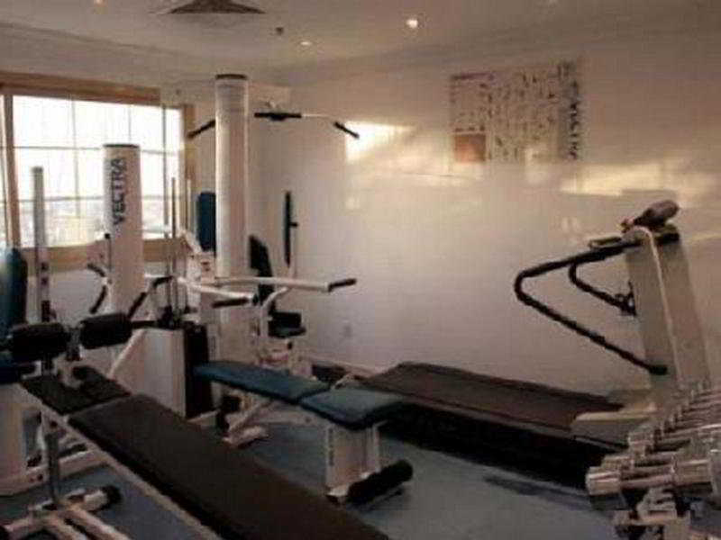 Sports and Entertainment
 di Dolphin hotel Apartments Dubai