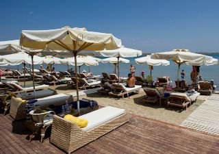 Beach
 di Varos Village