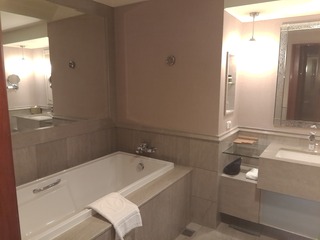 Room:TWN.DX