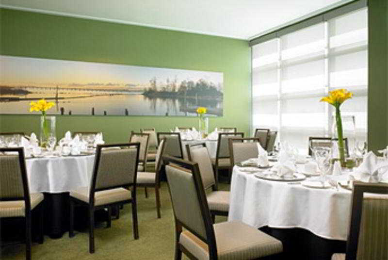 Restaurant
 di The Westin Wall Centre Vancouver Airport