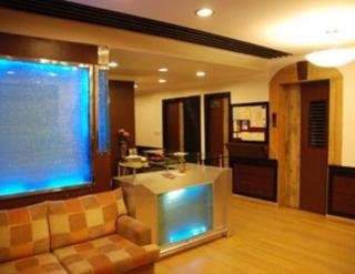 General view
 di White House Continental