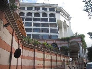 General view
 di Sun N Sand Pune