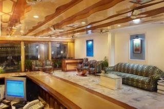 Lobby
 di Mandakini Kanpur