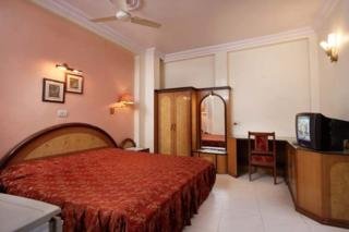 Room
 di Mandakini Kanpur