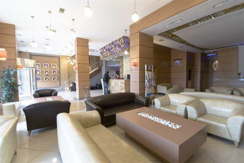 Lobby
 di Grand Hotel Sakarya