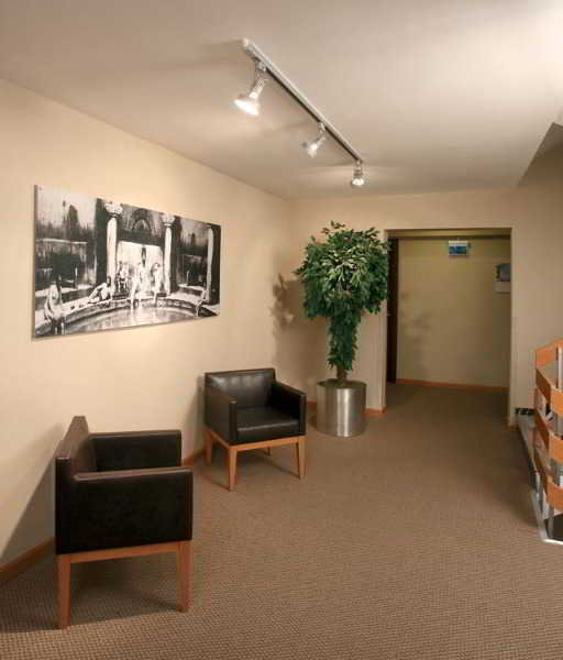 Lobby
 di Kent Bursa