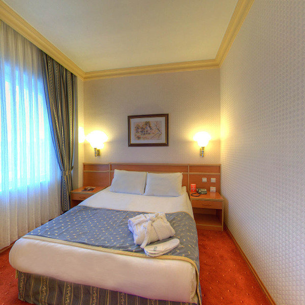 Room
 di Green Park Diyarbakir