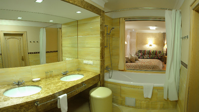Room thumbnail 21