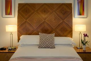 Premier Suites Newcastle, Newcastle-upon-Tyne