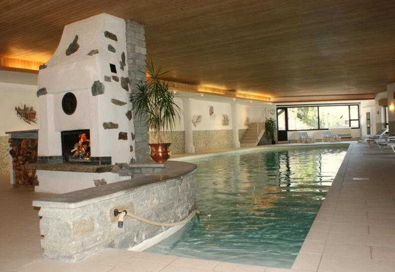 Pool
 di Baren