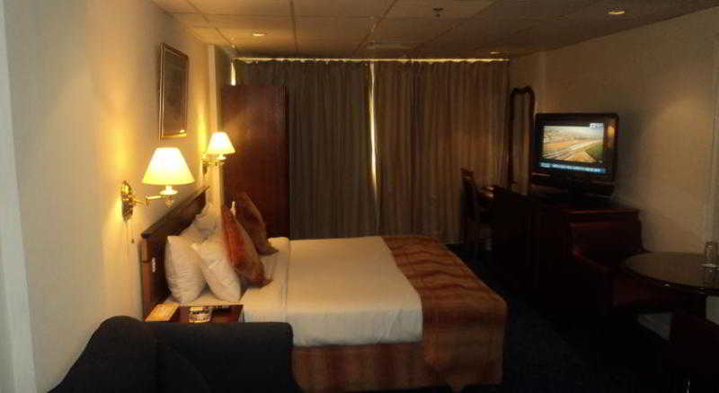 Ramee International Hotel Dubai - Zimmer
