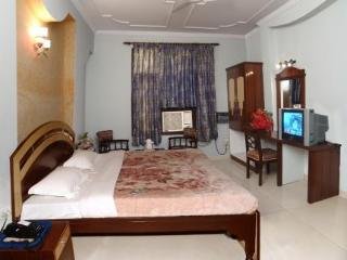 Room
 di Paras International