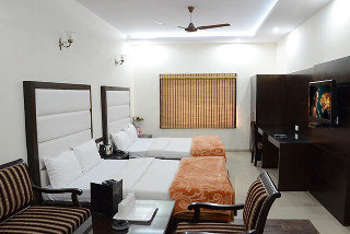 Room
 di Mohan International