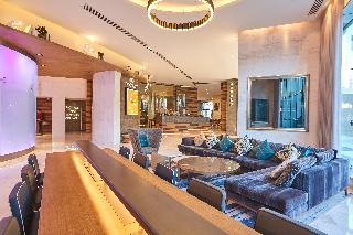 Media One Hotel Dubai - Diele