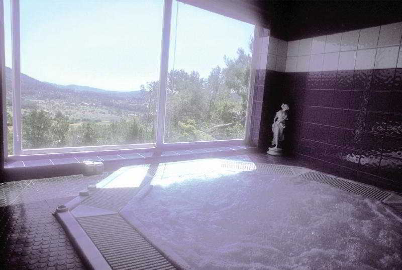 Sports and Entertainment
 di Casa Naya