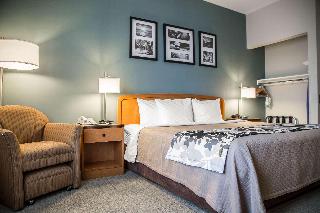 Sleep Inn & Suites Davenport Area