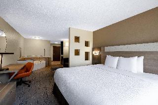 1 King Bed Suite Jetted Tub