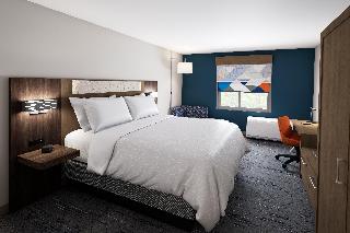 1 King Bed Suite Jetted Tub
