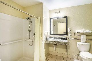 1 King Bed, Nonsmoking, Accessible